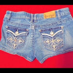 Sound girl blue Jean shorts